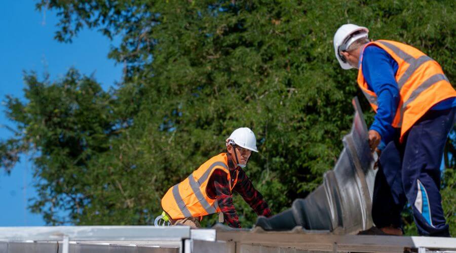 Professional residential roofers in Cortland, NE